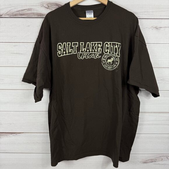 Gildan Salt Lake City Utah‎ Graphic T-Shirt Tourist Travel Brown Size 2XL - Picture 1 of 4